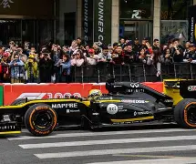 F1淘汰赛上演强强对话，钱塘猎隼队逆转滇池银狐队，团队配合流畅；轮换效果显现的简单介绍